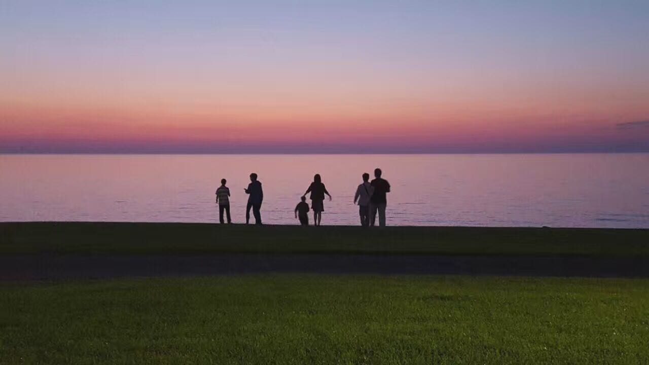 Sunrise on the Michigan Lake, Chicago (2017)